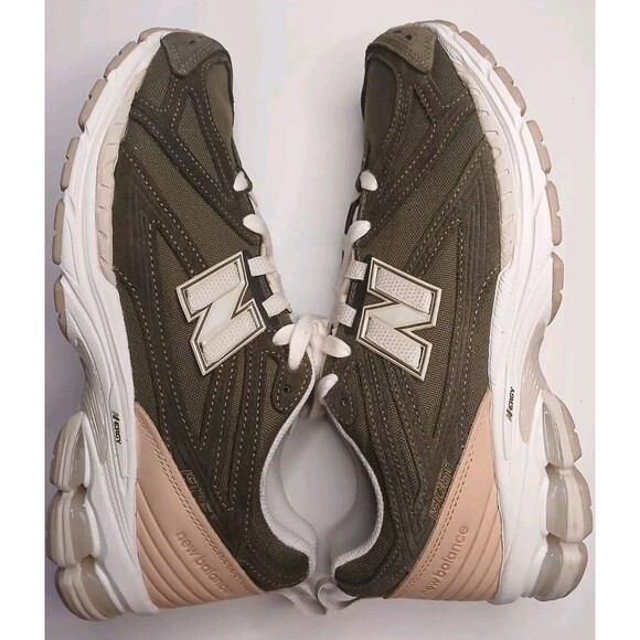 NIB New Balance Mens Sz 10 1906F Athletic Comfort Sneakers Green Beige Leather - Picture 4 of 16